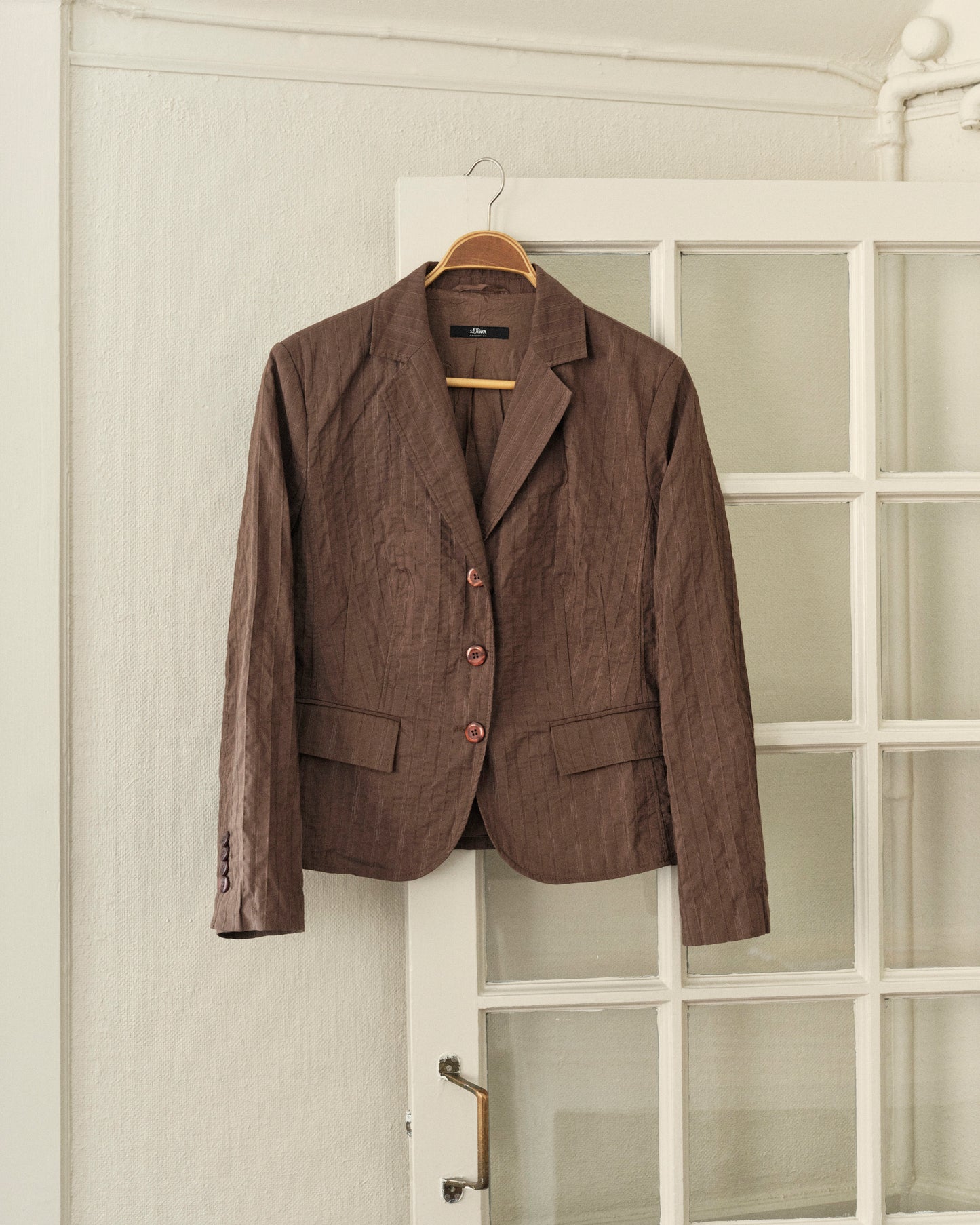 Crinkled Striped Suit